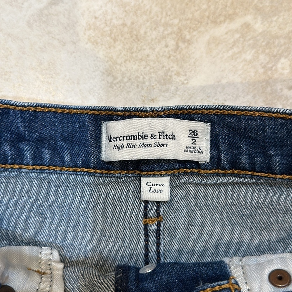 Abercrombie & Fitch High Rise Mom Shorts 2 Curve Love Button Fly Destroyed - Picture 2 of 9